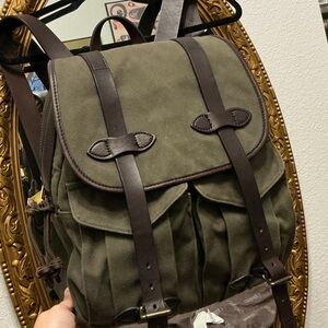 FILSON olive green large twill rucksack backpack
